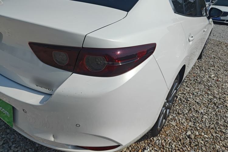 Used Mazda 3 Axela 2021 2.0L Automatic Zhiya Edition Right Rear Taillight