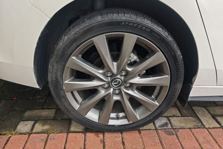 Used Mazda 3 Axela 2021 2.0L Automatic Zhiya Edition Right Rear Wheel Hub
