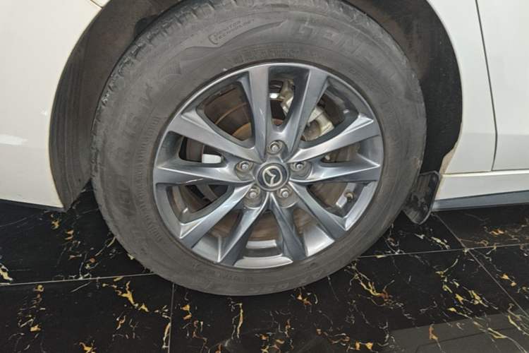 Used Mazda 3 Axela 2021 2.0L Automatic Zhiqing Edition Right Rear Wheel Hub