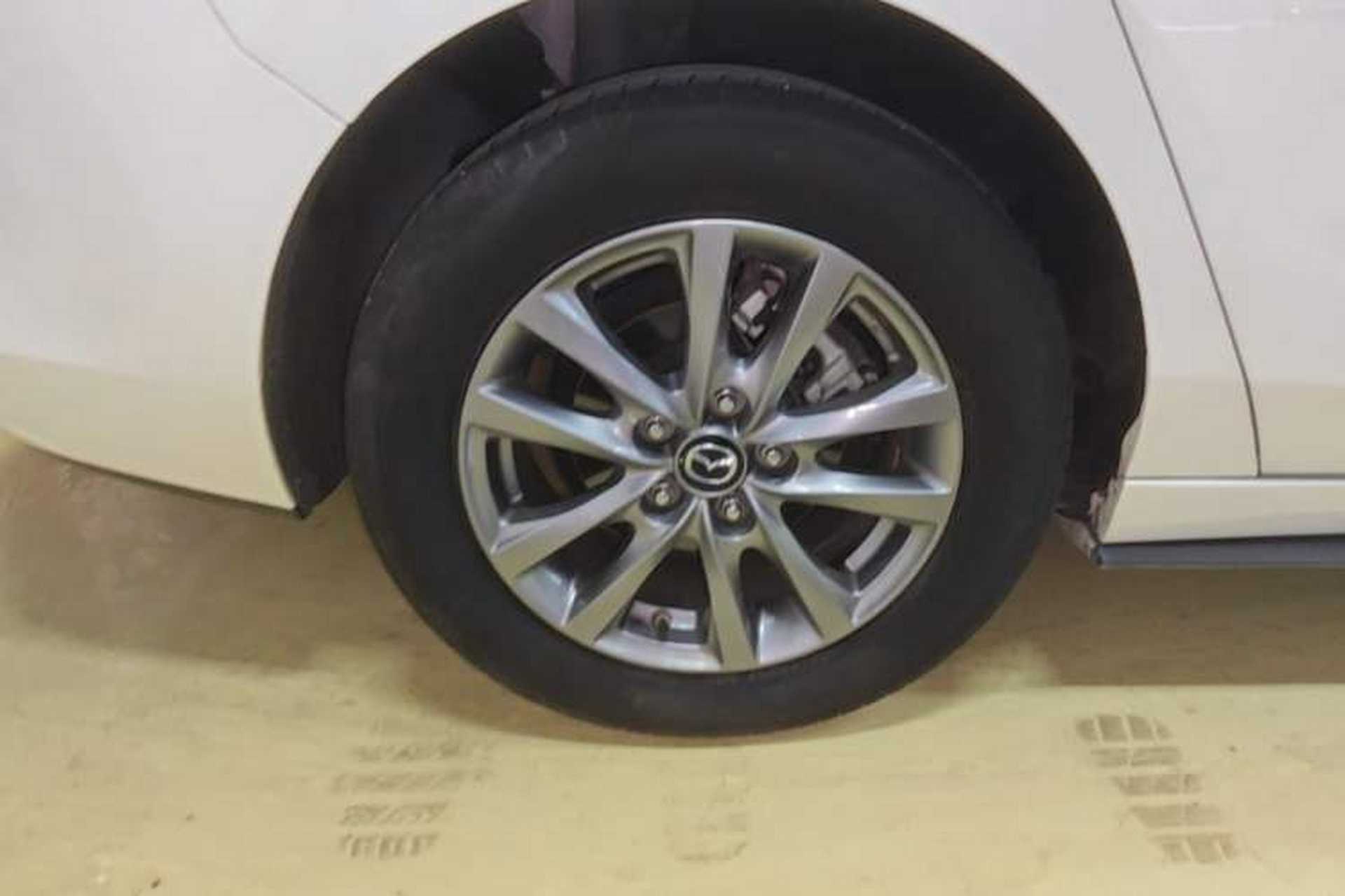 Used Mazda 3 Axela 2021 2.0L Automatic Zhiqing Edition Right Rear Wheel Hub