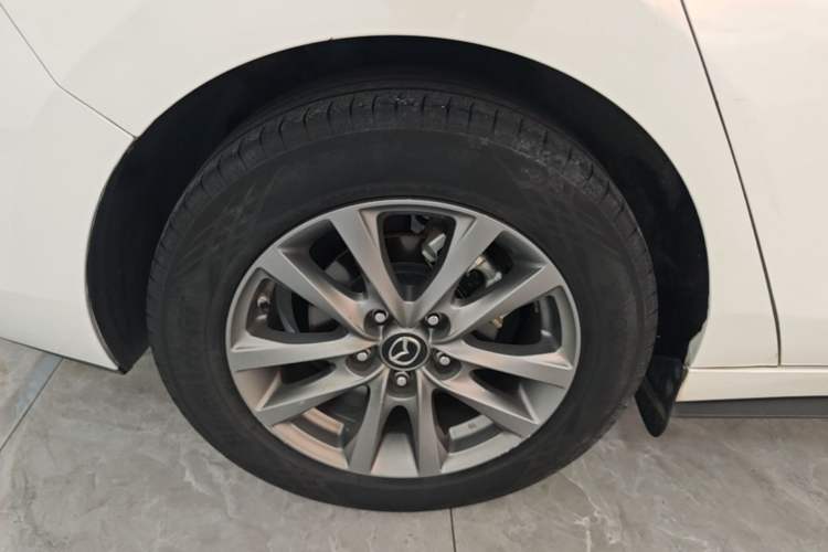Used Mazda 3 Axela 2021 2.0L Automatic Zhiqing Edition Right Rear Wheel Hub