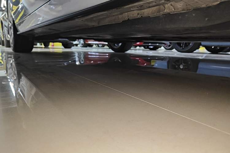 Used Mazda 3 Axela 2021 2.0L Automatic ZhiXuan Edition Right Side Sill