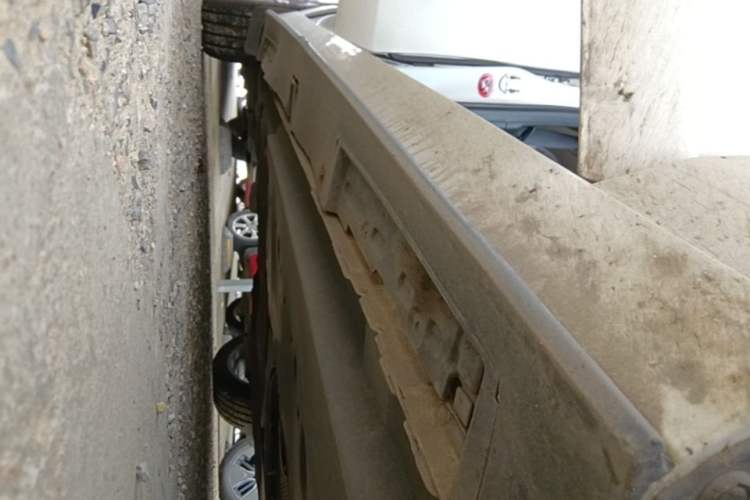 Used Mazda 3 Axela 2021 2.0L Automatic Zhiya Edition Right Side Sill