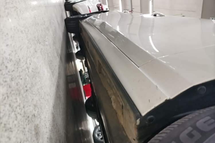 Used Mazda 3 Axela 2021 2.0L Automatic Zhiqing Edition Right Side Sill