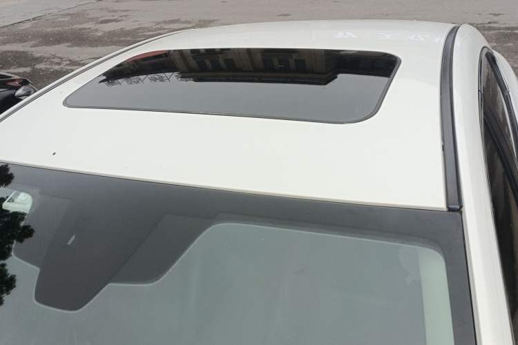 Used Mazda 3 Axela 2021 2.0L Automatic Zhiyao Edition Roof