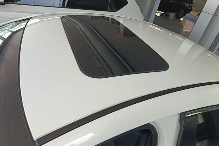 Used Mazda 3 Axela 2021 2.0L Automatic ZhiXuan Edition Roof