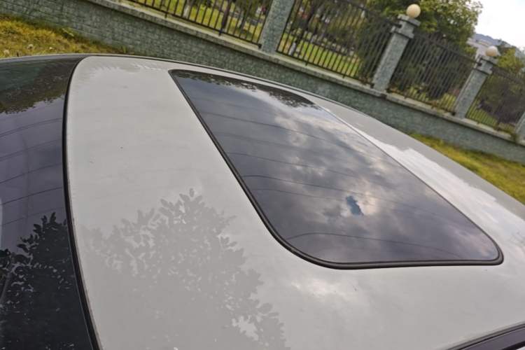 Used Mazda 3 Axela 2021 2.0L Automatic ZhiXuan Edition Roof