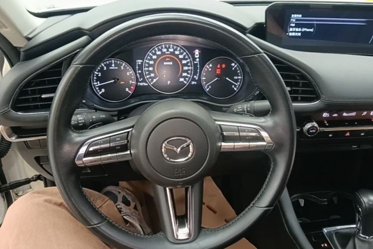 Used Mazda 3 Axela 2021 2.0L Automatic Zhiya Edition Steering Wheel
