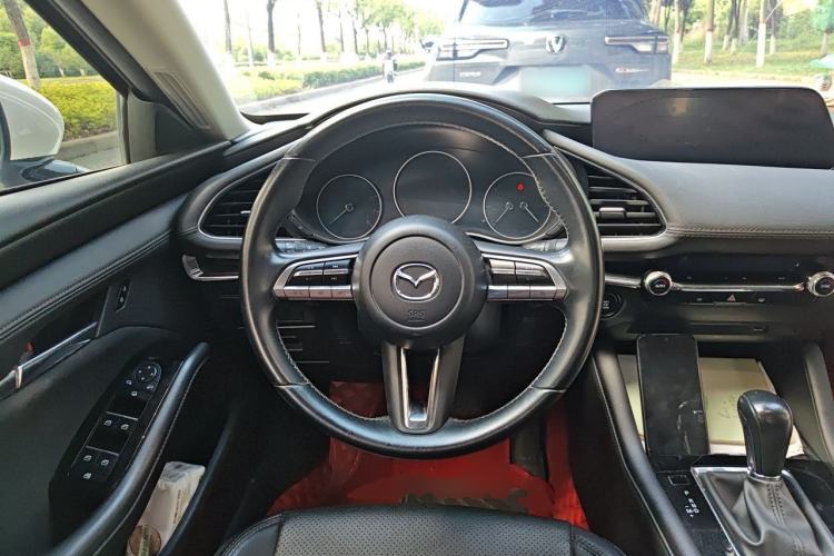Used Mazda 3 Axela 2021 2.0L Automatic Zhiya Edition Steering Wheel