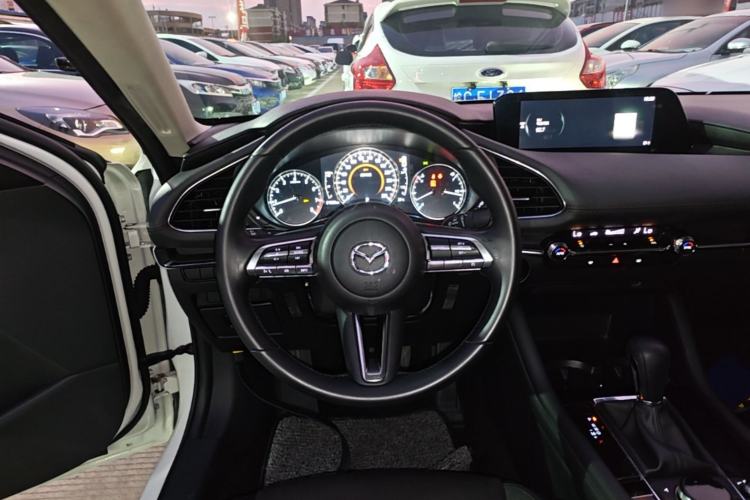 Used Mazda 3 Axela 2021 2.0L Automatic Zhiya Edition Steering Wheel