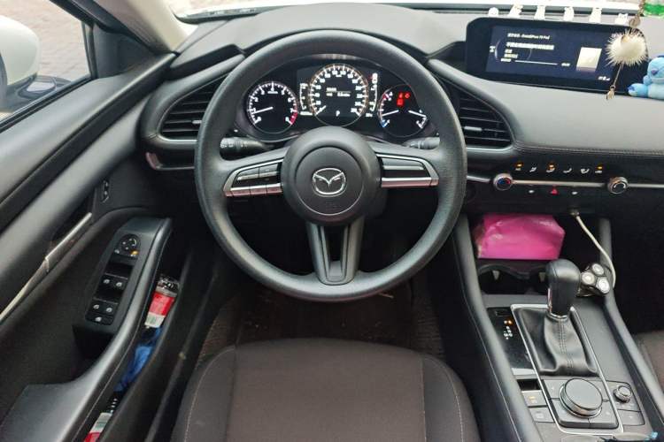 Used Mazda 3 Axela 2021 2.0L Automatic Zhiqing Edition Steering Wheel