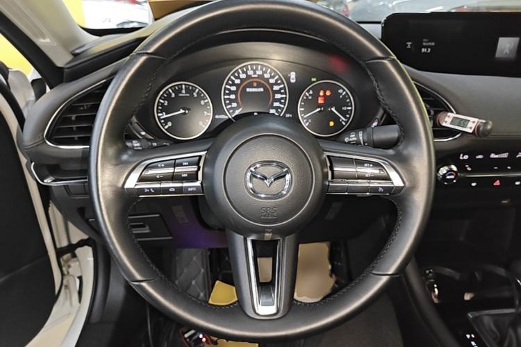 Used Mazda 3 Axela 2021 2.0L Automatic ZhiXuan Edition Steering Wheel