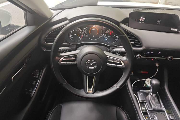 Used Mazda 3 Axela 2021 2.0L Automatic ZhiXuan Edition Steering Wheel