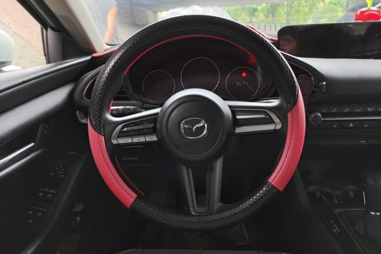 Used Mazda 3 Axela 2021 2.0L Automatic Zhiqing Edition Steering Wheel