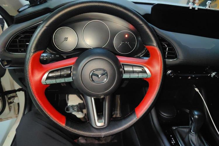 Used Mazda 3 Axela 2021 2.0L Automatic Zhiya Edition Steering Wheel