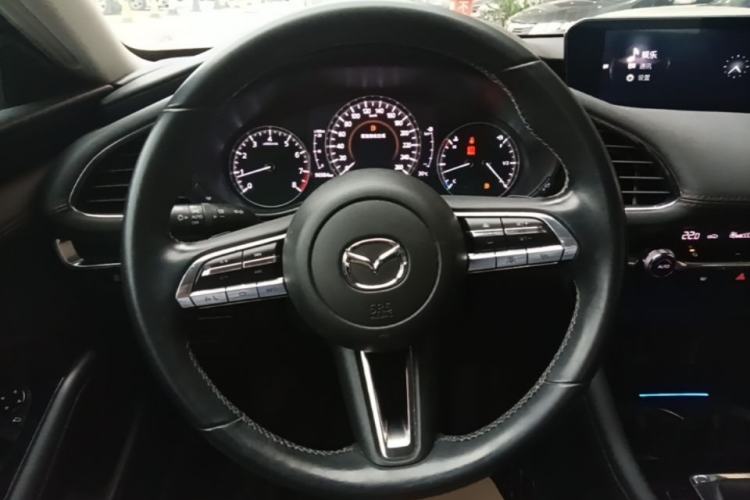 Used Mazda 3 Axela 2021 2.0L Automatic Zhi Rui Edition Steering Wheel