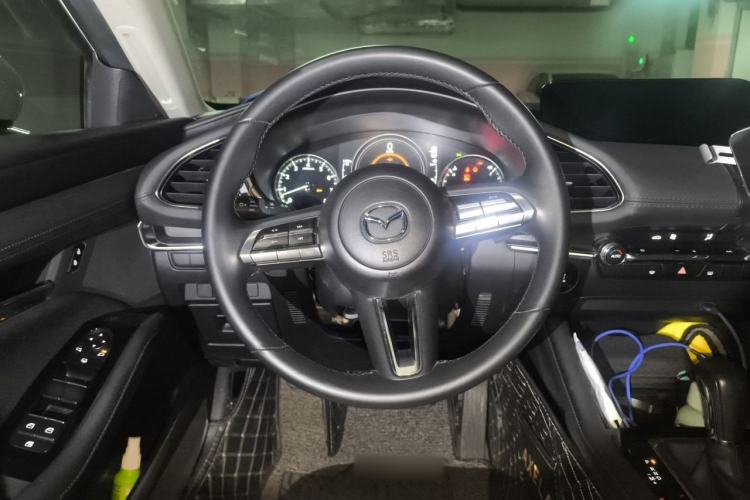 Used Mazda 3 Axela 2021 2.0L Automatic ZhiXuan Edition Steering Wheel