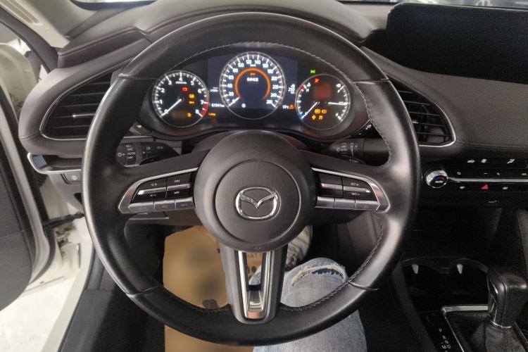Used Mazda 3 Axela 2021 2.0L Automatic Zhiyao Edition Steering Wheel