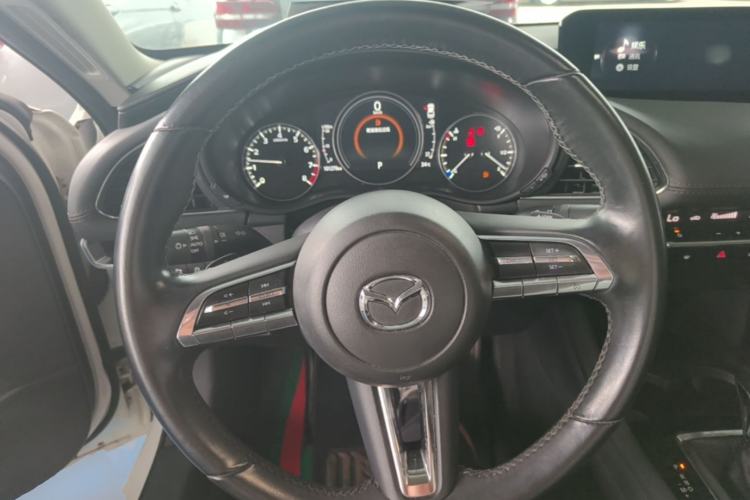 Used Mazda 3 Axela 2021 2.0L Automatic Zhiya Edition Steering Wheel