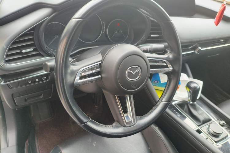 Used Mazda 3 Axela 2021 2.0L Automatic Zhiya Edition Steering Wheel
