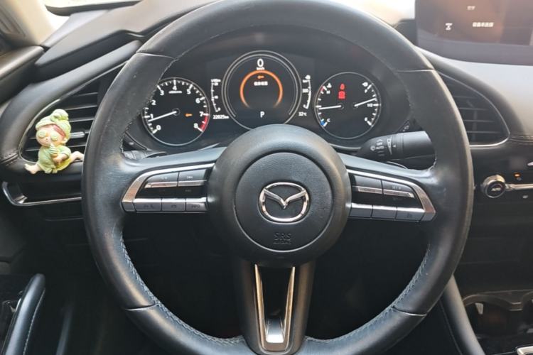 Used Mazda 3 Axela 2021 2.0L Automatic ZhiXuan Edition Steering Wheel