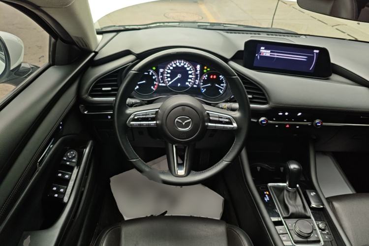 Used Mazda 3 Axela 2021 2.0L Automatic Zhiya Edition Steering Wheel