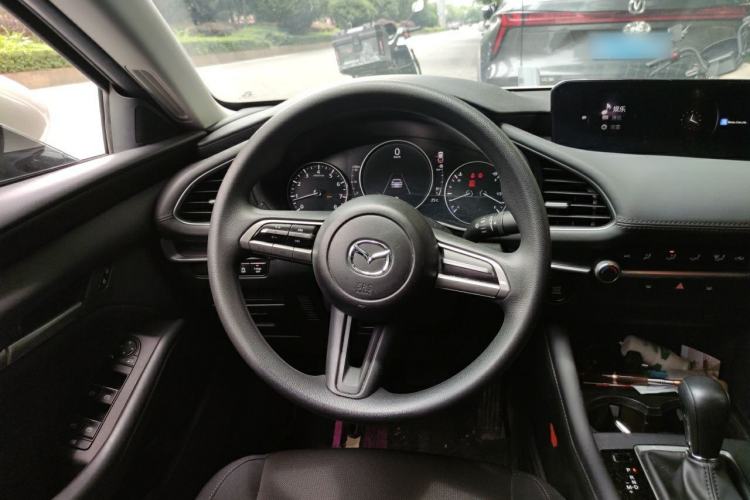 Used Mazda 3 Axela 2021 2.0L Automatic Zhiqing Edition Steering Wheel
