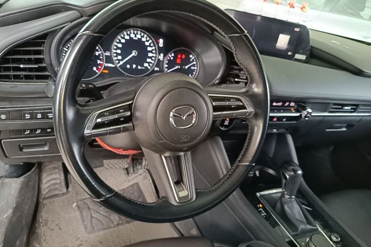 Used Mazda 3 Axela 2021 2.0L Automatic Zhiyao Edition Steering Wheel
