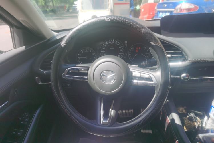 Used Mazda 3 Axela 2021 2.0L Automatic ZhiZun Edition Steering Wheel