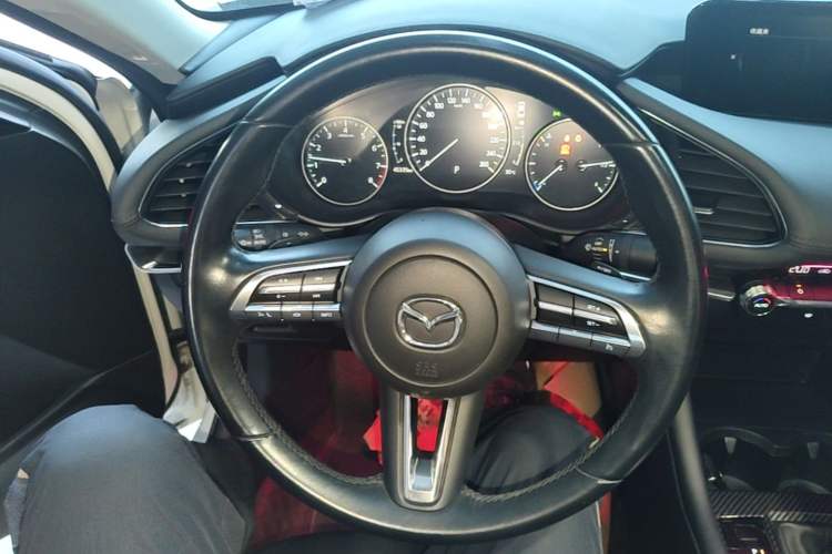 Used Mazda 3 Axela 2021 2.0L Automatic ZhiXuan Edition Steering Wheel