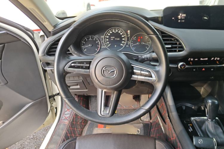 Used Mazda 3 Axela 2021 2.0L Automatic Zhiya Edition Steering Wheel