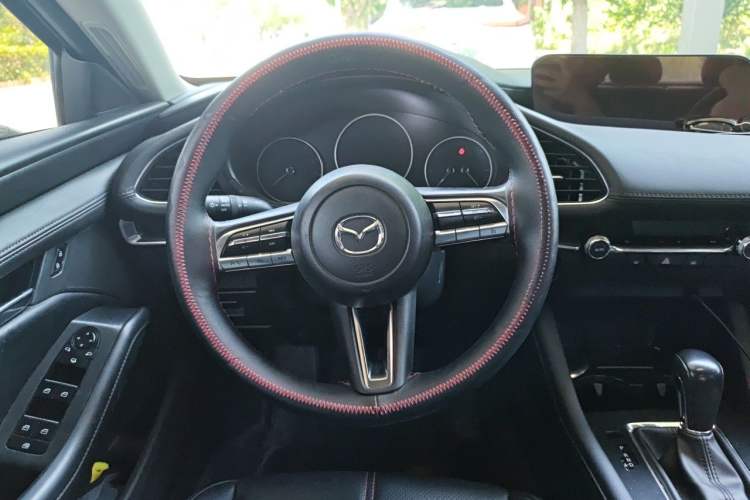 Used Mazda 3 Axela 2021 2.0L Automatic ZhiXuan Edition Steering Wheel