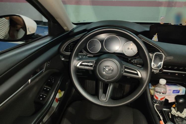 Used Mazda 3 Axela 2021 1.5L Automatic ZhiMei Edition Steering Wheel
