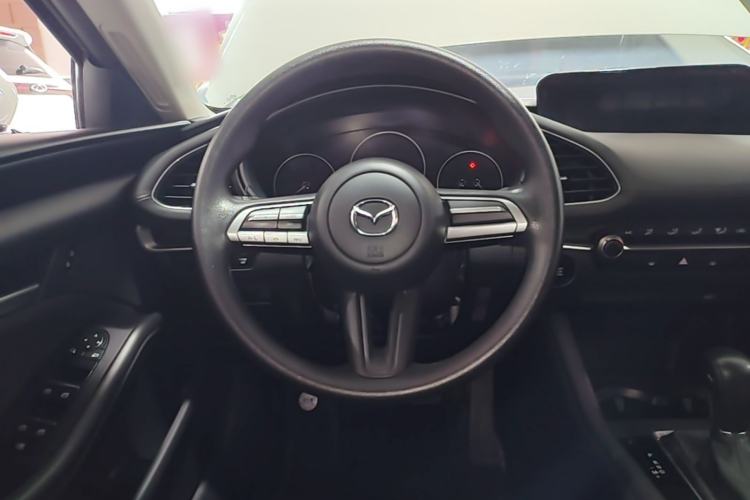 Used Mazda 3 Axela 2021 2.0L Automatic Zhiqing Edition Steering Wheel