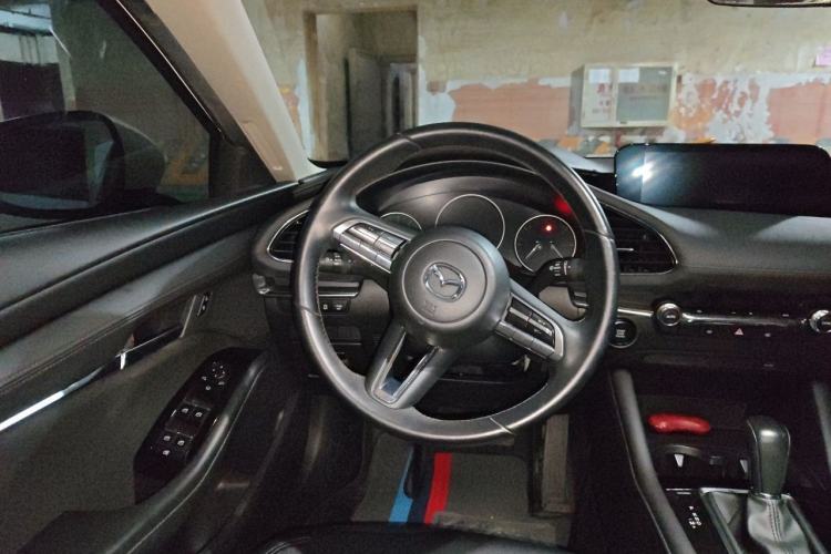 Used Mazda 3 Axela 2021 2.0L Automatic ZhiXuan Edition Steering Wheel
