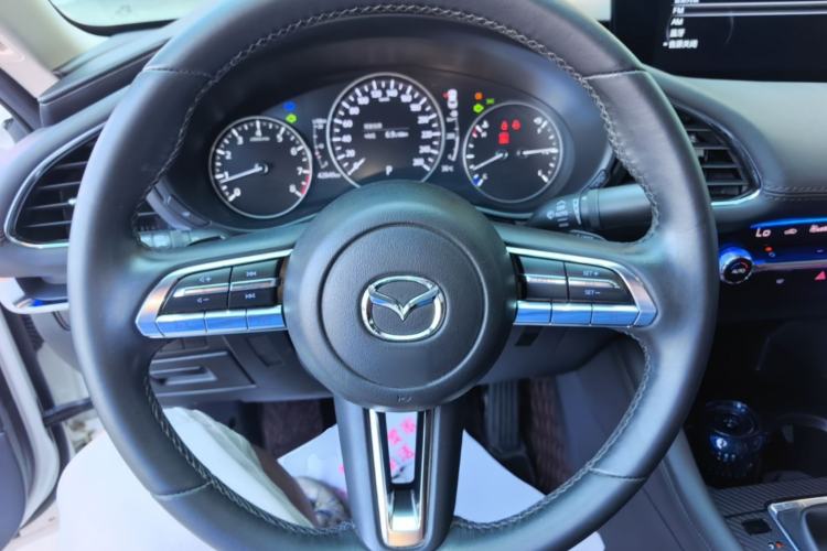 Used Mazda 3 Axela 2021 2.0L Automatic ZhiXuan Edition Steering Wheel