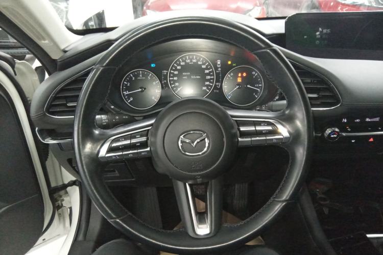Used Mazda 3 Axela 2021 2.0L Automatic ZhiXuan Edition Steering Wheel