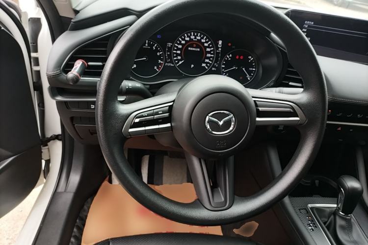 Used Mazda 3 Axela 2021 2.0L Automatic Zhiqing Edition Steering Wheel