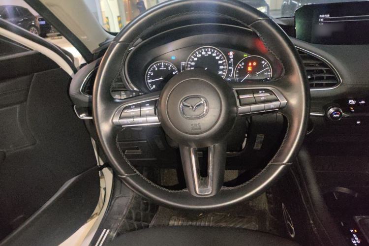Used Mazda 3 Axela 2021 2.0L Automatic ZhiXuan Edition Steering Wheel