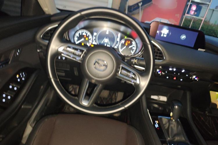 Used Mazda 3 Axela 2021 2.0L Automatic Zhiya Edition Steering Wheel