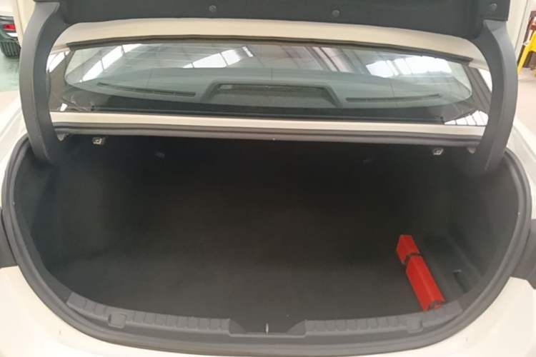 Used Mazda 3 Axela 2021 2.0L Automatic Zhiya Edition Trunk