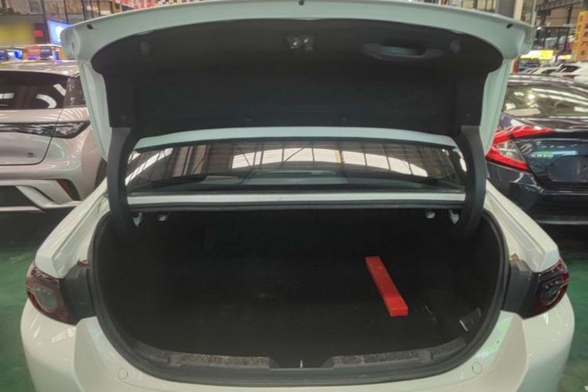 Used Mazda 3 Axela 2021 2.0L Automatic Zhiya Edition Trunk