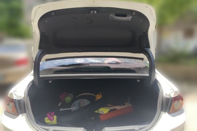 Used Mazda 3 Axela 2021 2.0L Automatic ZhiXuan Edition Trunk