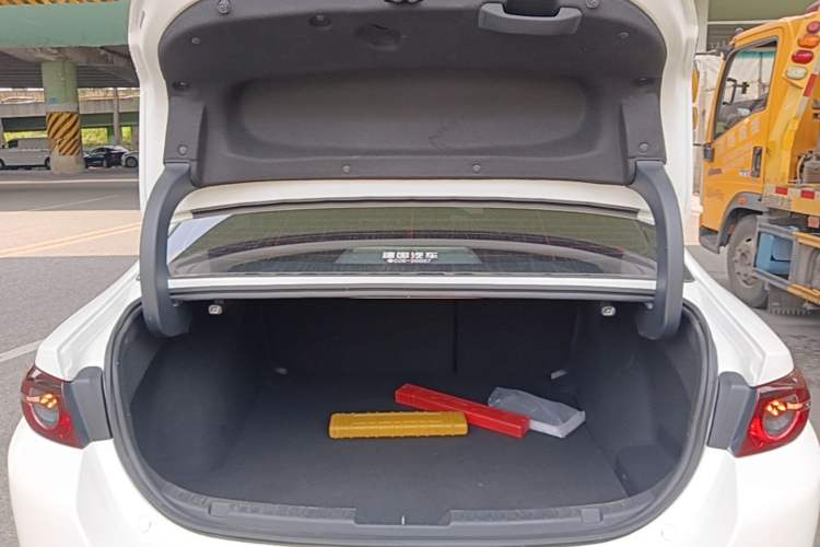 Used Mazda 3 Axela 2021 2.0L Automatic Zhiya Edition Trunk