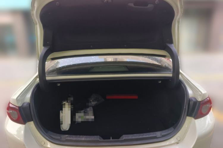 Used Mazda 3 Axela 2021 2.0L Automatic Zhiya Edition Trunk