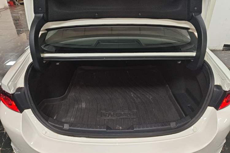 Used Mazda 3 Axela 2021 2.0L Automatic Zhiqing Edition Trunk