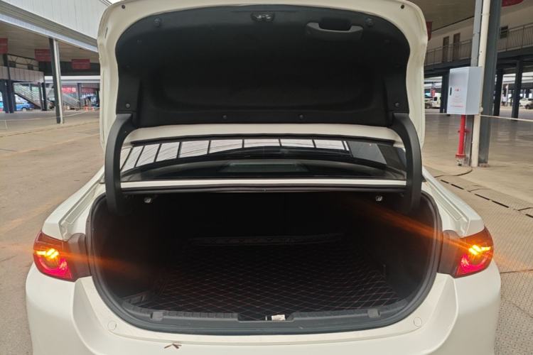 Used Mazda 3 Axela 2021 2.0L Automatic Zhiya Edition Trunk