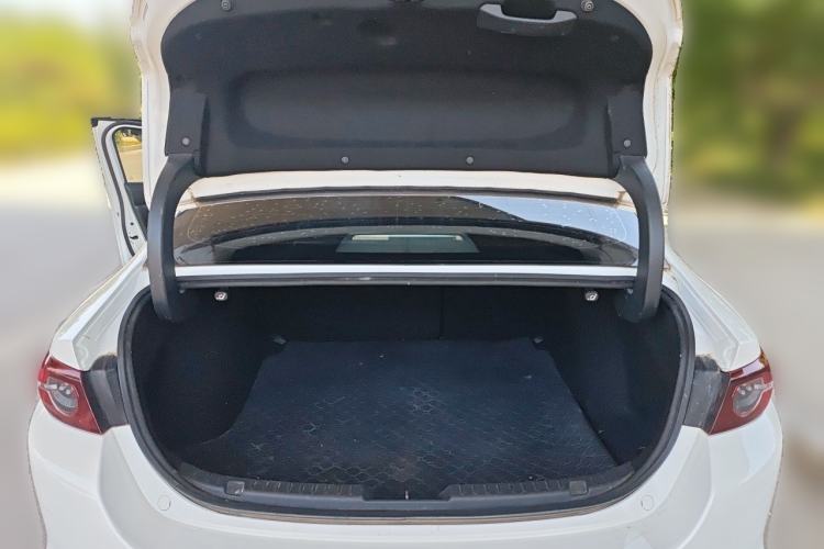 Used Mazda 3 Axela 2021 2.0L Automatic ZhiXuan Edition Trunk