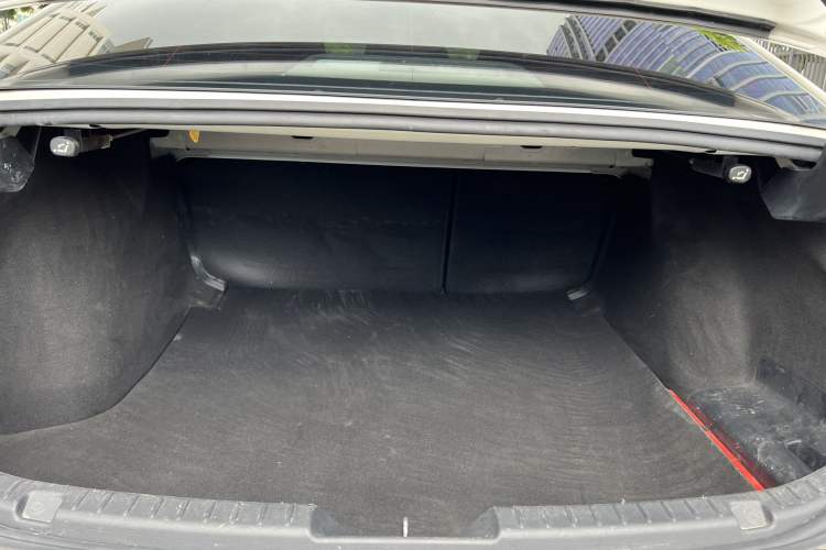 Used Mazda 3 Axela 2021 2.0L Automatic ZhiXuan Edition Trunk