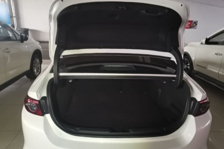 Used Mazda 3 Axela 2021 2.0L Automatic Zhiqing Edition Trunk